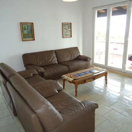 Laura 119 Sea View * Crveni Vrh